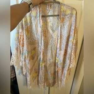 Victoria’s Secret shawl/robe, XS, worn once